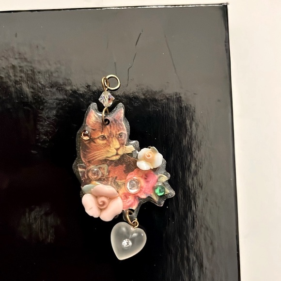 NWOT VINTAGE CAT BROOCH - Picture 2 of 7